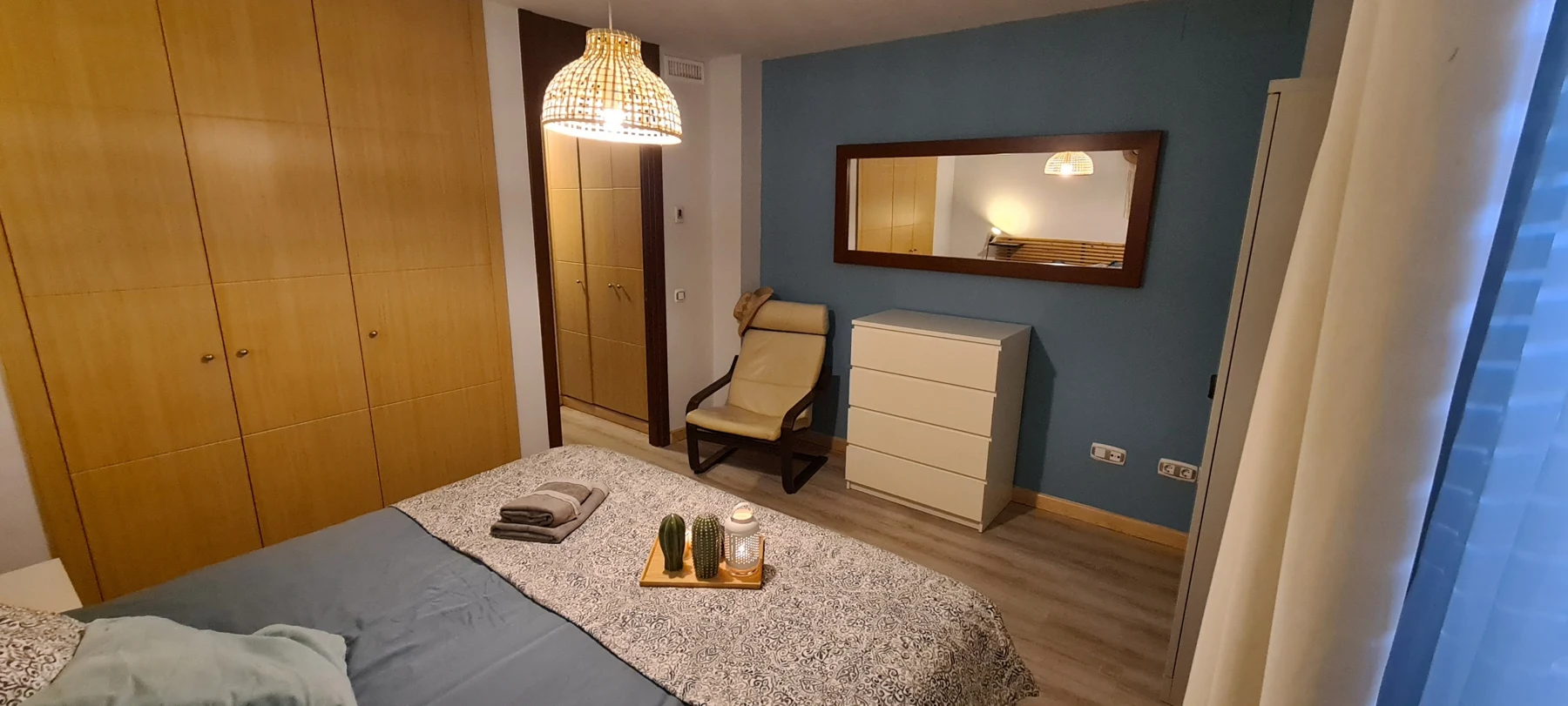 De tweede slaapkamer